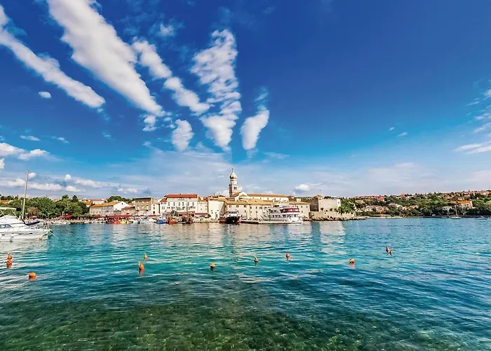 2 Bedroom Awesome In Krk *