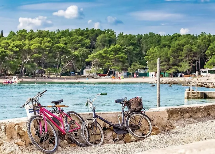 Lejlighed 2 Bedroom Awesome In Krk Krk Town