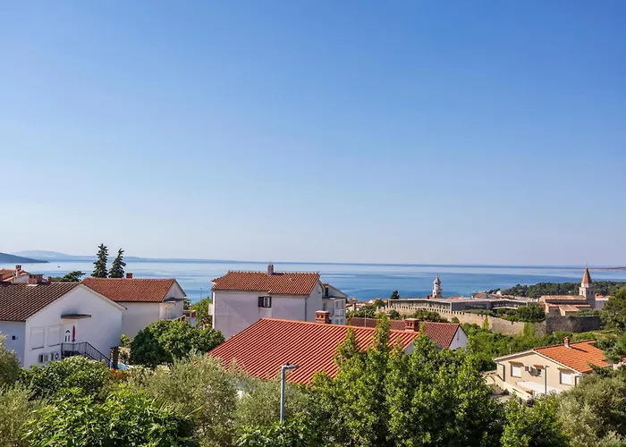 2 Bedroom Awesome In Krk *